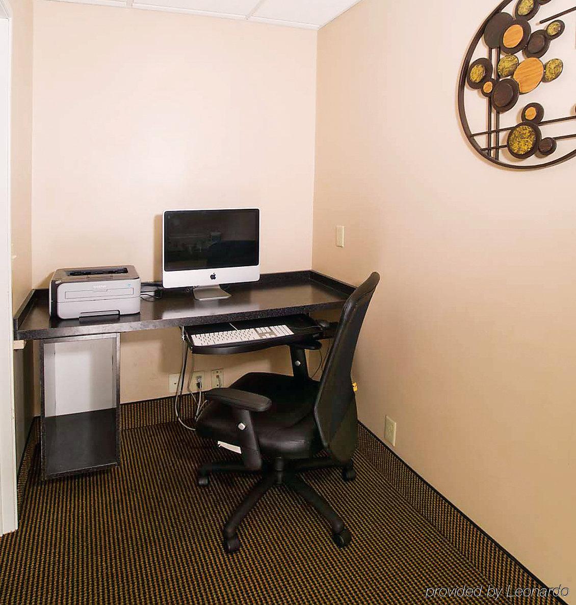 La Quinta by Wyndham Evansville Extérieur photo