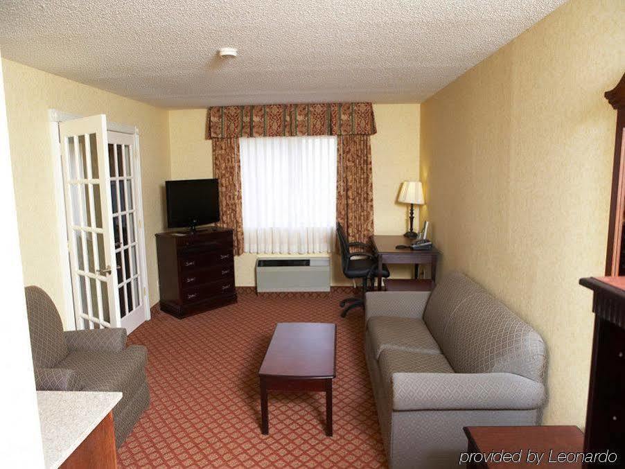 La Quinta by Wyndham Evansville Extérieur photo
